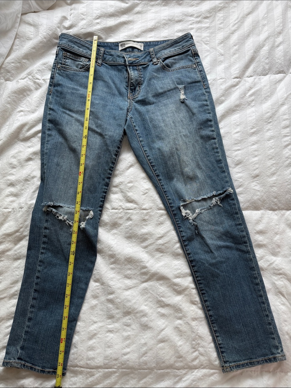 RSQ Women's Skinny Jeans - Medium Blue Ripped Knees